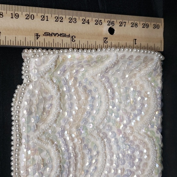Vintage Made in Japan Sequined and Beaded Evening Bag/Clutch - Picture 8 of 10
